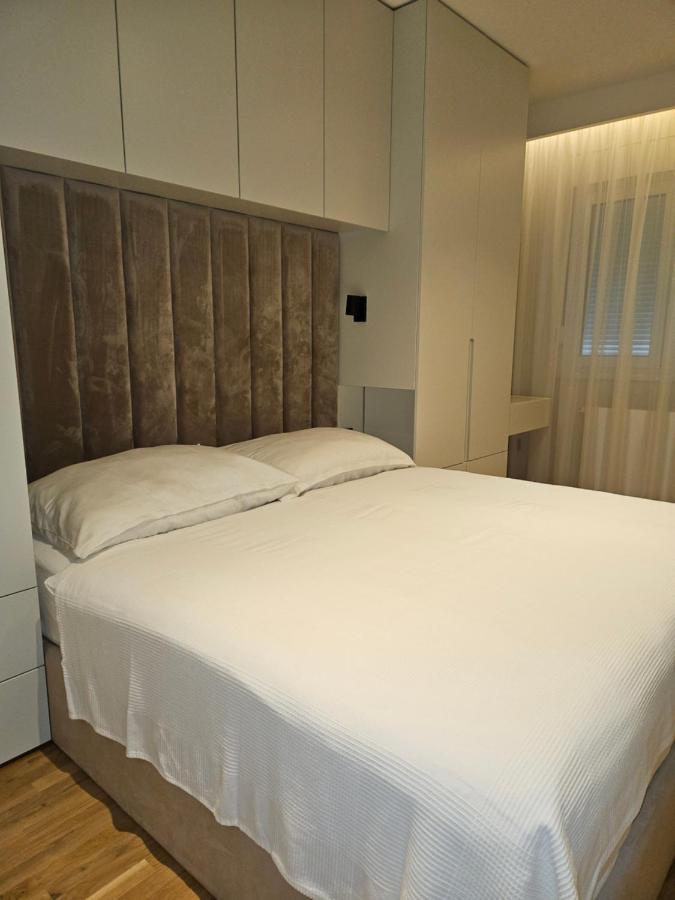Adav Luxus Apartment 비소코 외부 사진